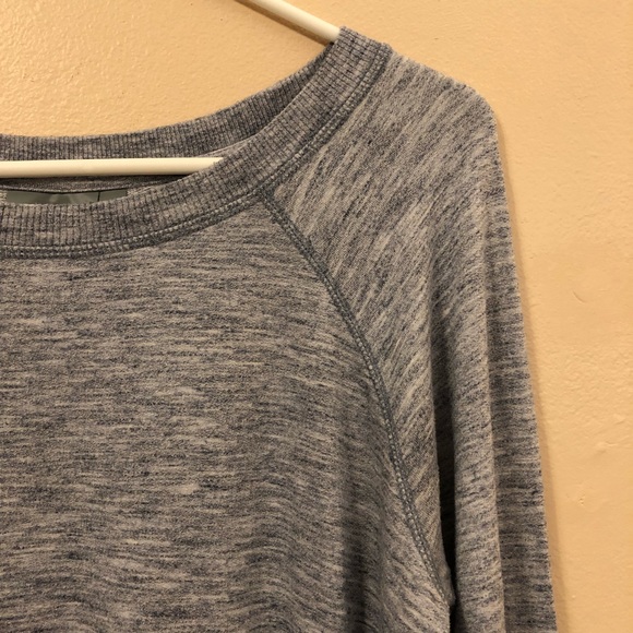 Athleta Space Dye Gray/Blue Long Sleeve Top - Picture 2 of 7